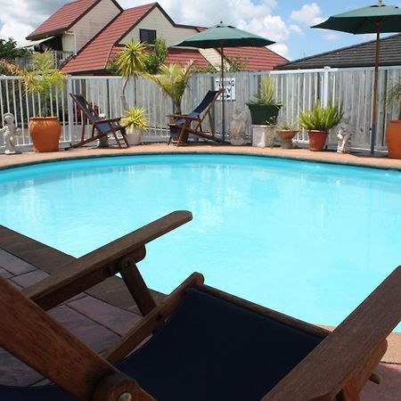 Avenue Heights Motel Whangarei Exteriör bild