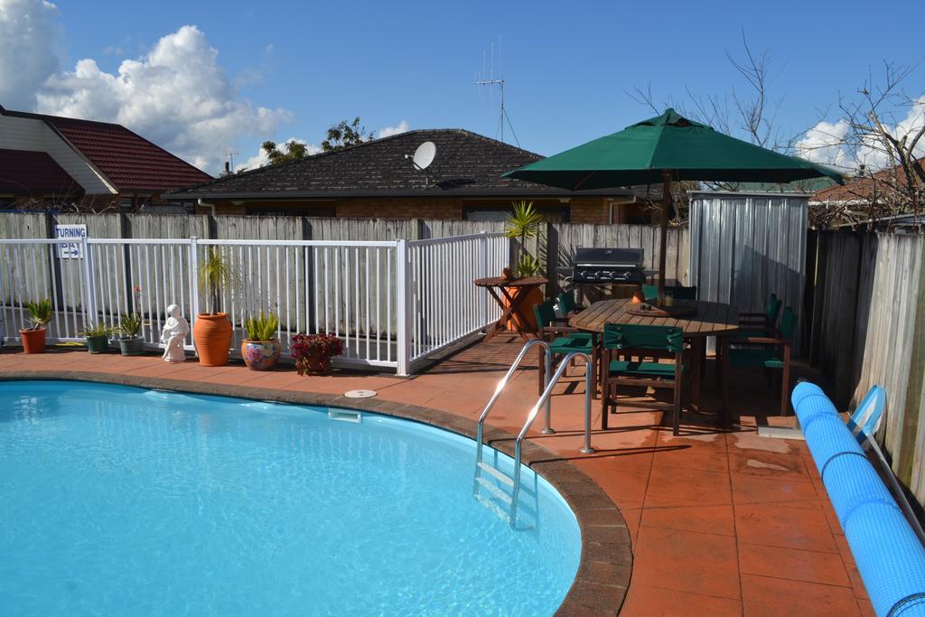 Avenue Heights Motel Whangarei Exteriör bild