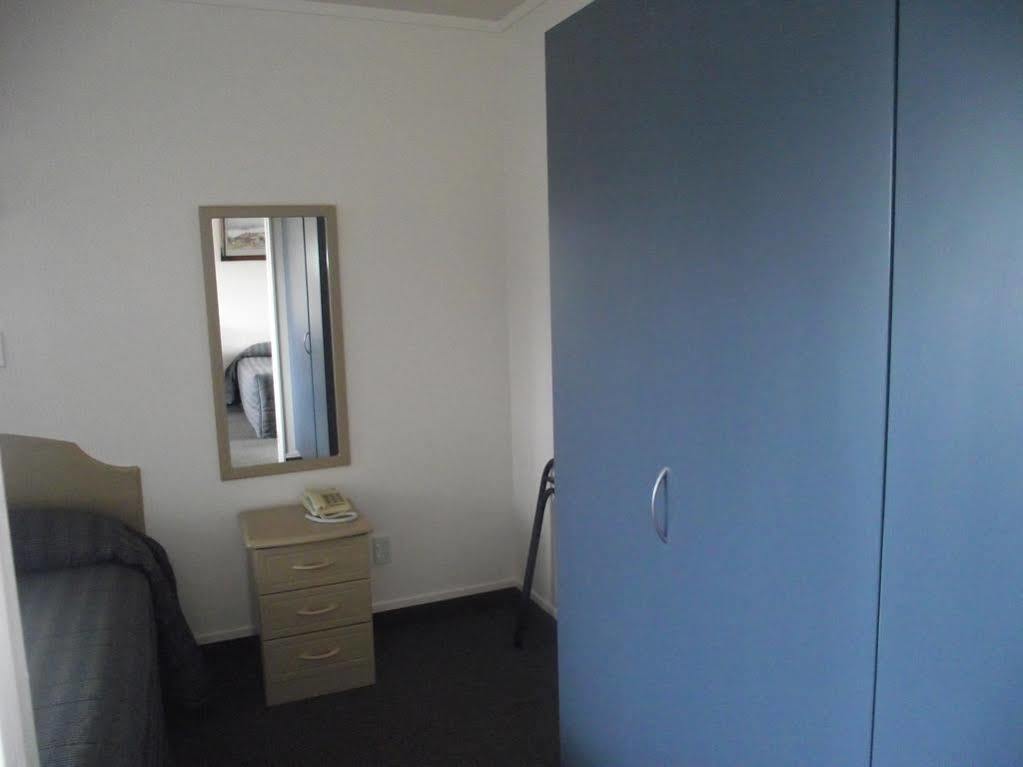 Avenue Heights Motel Whangarei Exteriör bild
